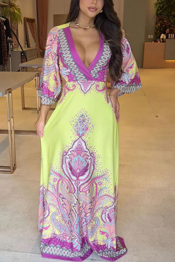 Stand Out and Shine Palace Style Print Bell Sleeve Backless Vacation Maxi Dress