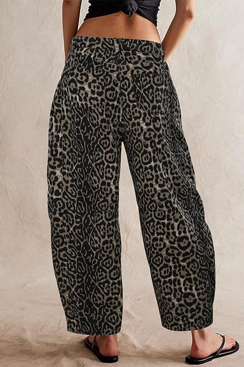 Casual Street Leopard Pocket Mid Waist Loose Denim Jeans