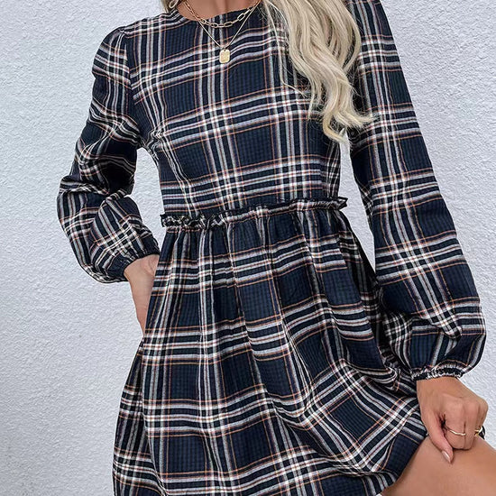 Casual waist long sleeve dress