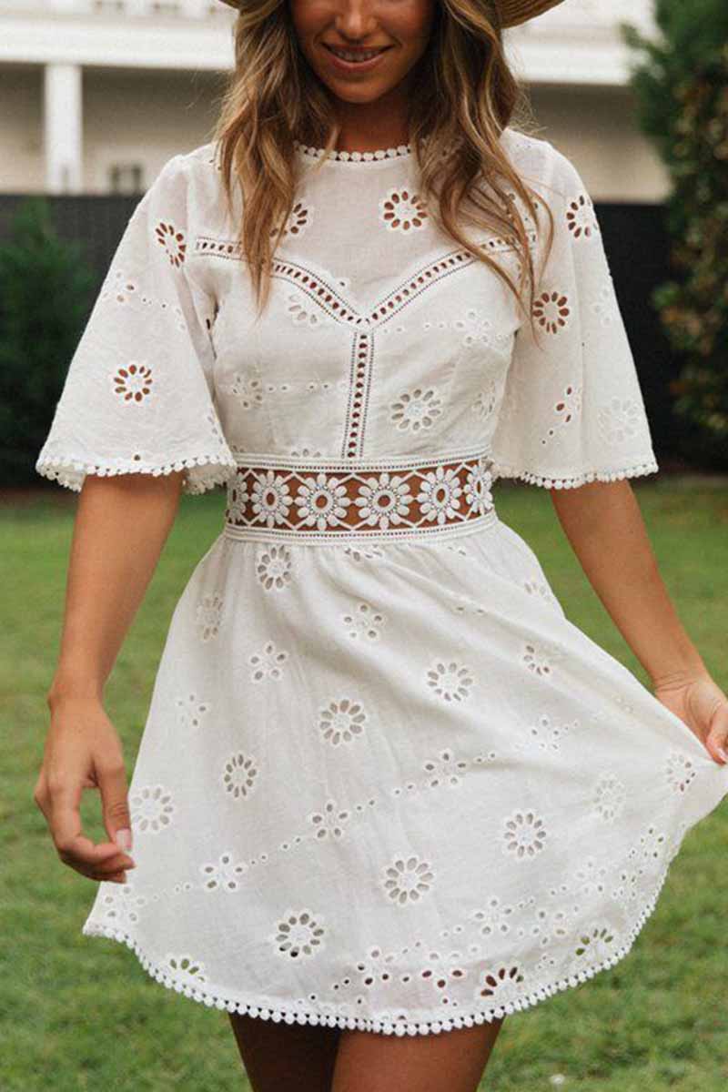 O-Neck White Lace Mini Dress