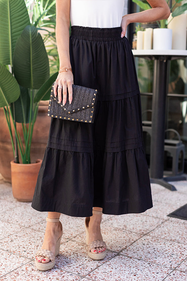 Solid color pleated skirt