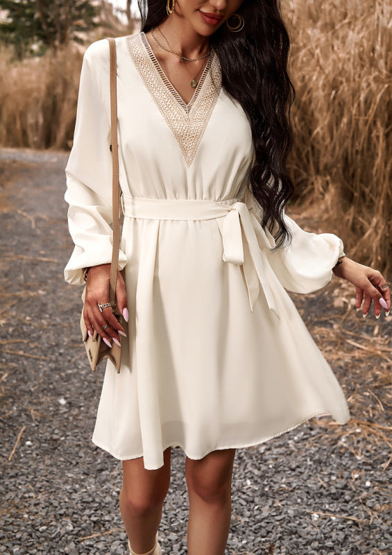 Women's elegant V-neck long-sleeved dress